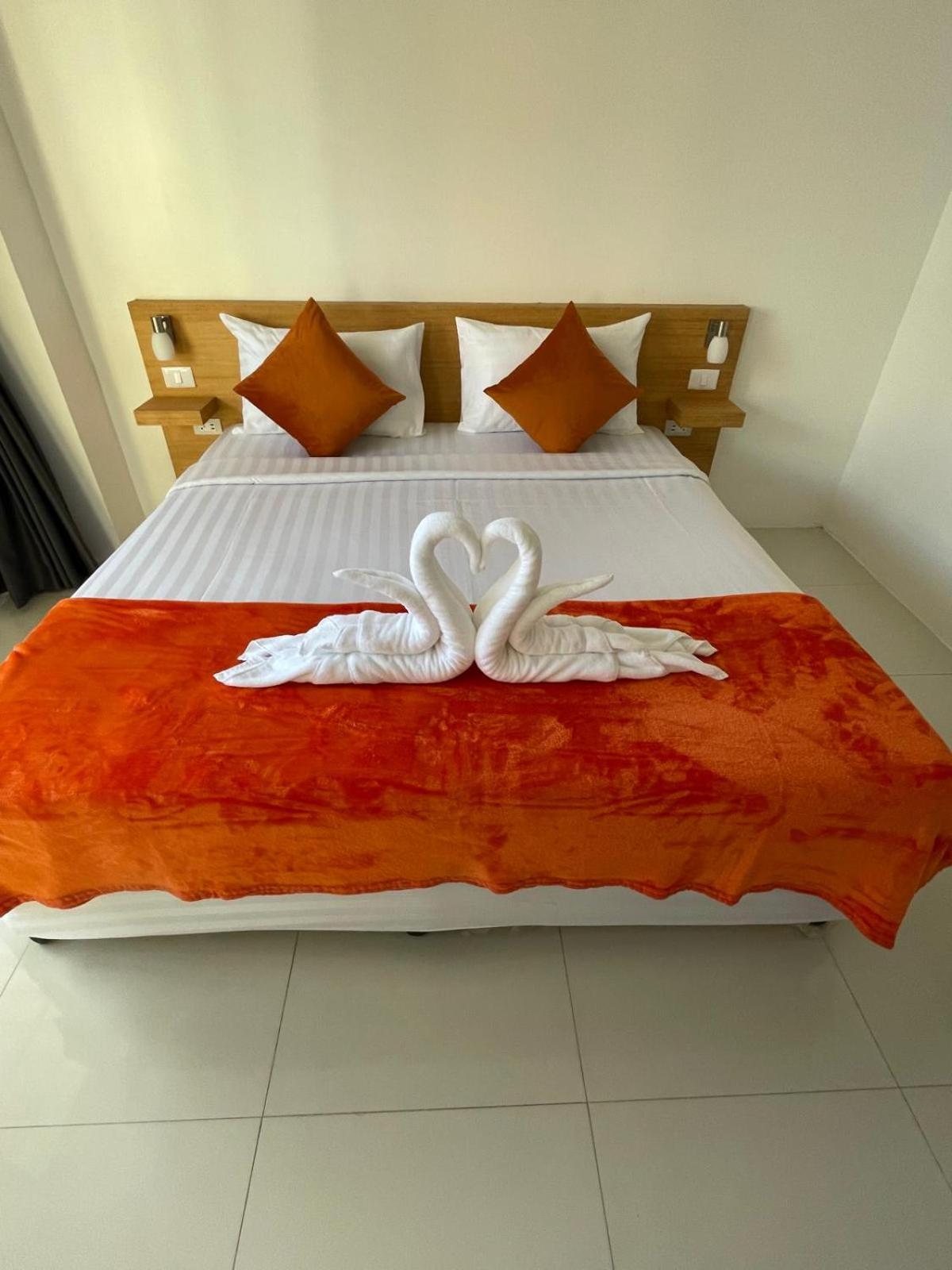 Bed and Breakfast Bh Cozy Paradise Patong Exterior foto